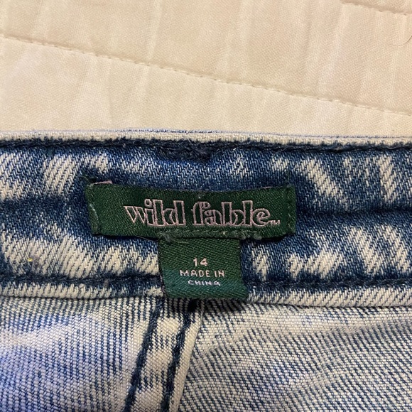 High Rise Jeans - Picture 4 of 4